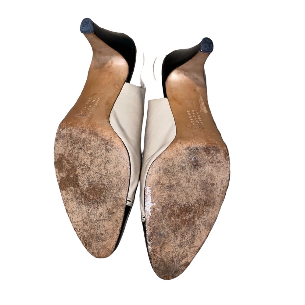 Salvatore Ferragamo sling back cream heels black cap toe, size 8 AA - Picture 8 of 9